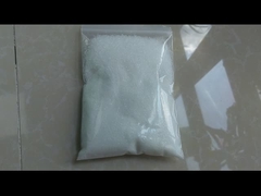 صناعة التوريد الدرجة البيضاء البلورية مسحوق البوليفينيل بيروليدون PVP K90 للصمغ